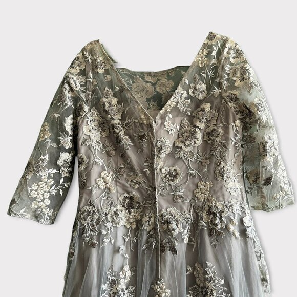 La Femme Long Sleeve Dazzling Tulle Gown #29825 Size 14 - Picture 5 of 8